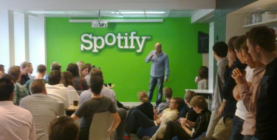 Youtube y sus videos de archivo quieren vencer a Spotify