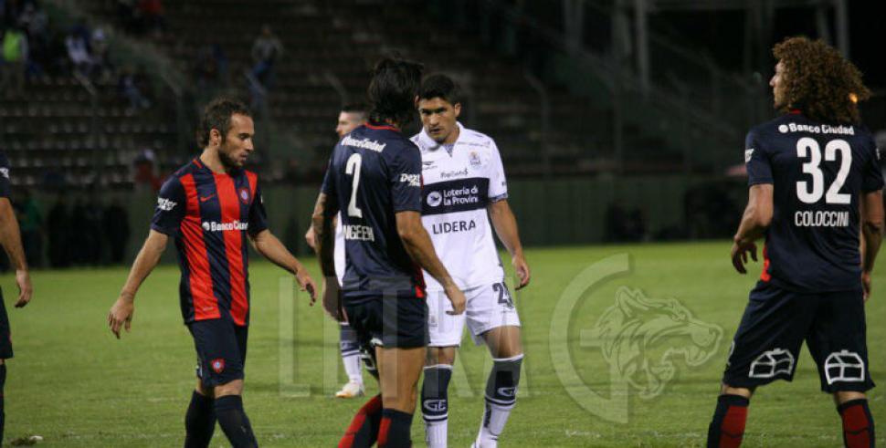 Hubo piñas entre dos referentes de San Lorenzo