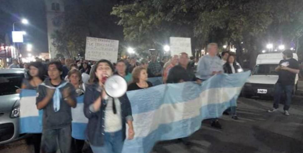 Vecinos de Monteros conformaron una asamblea popular para lucha contra el ajuste