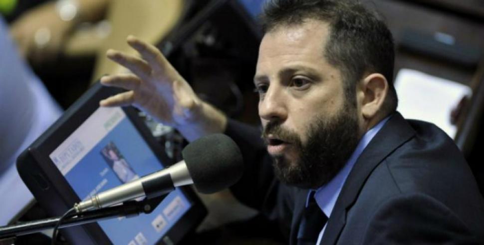 José Ottavis anunció que renuncia a los fueros