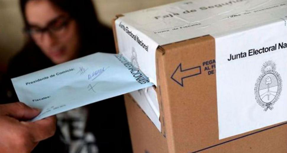 Habilitaron el voto por correo para los argentinos que están en el exterior