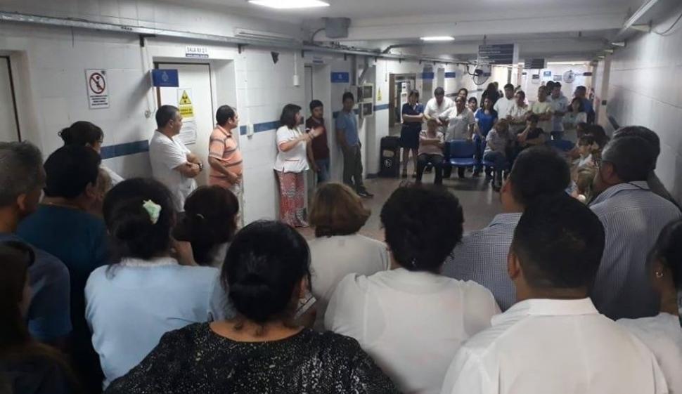 Crece el malestar entre los estatales por la demora en el pago del 20% y la incertidumbre