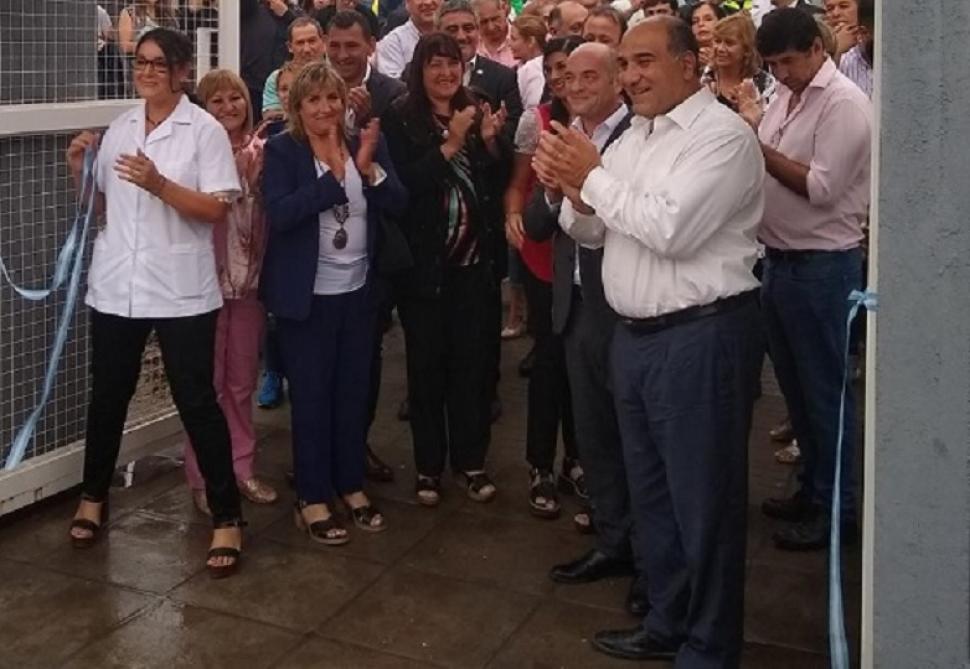 Hace agua el ajuste de Manzur y vuelven la extensión horaria y las horas extras