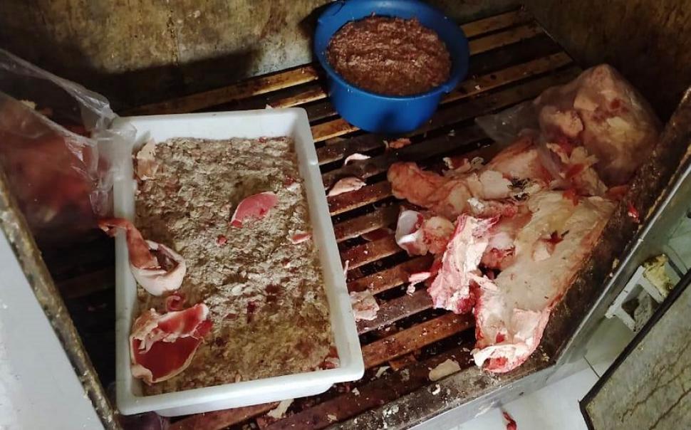 Las carnicerías de Santiago, entre carne de caballo y de vaca cuatrereada