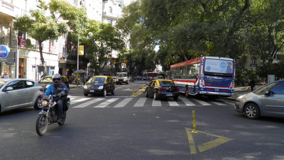 Caminante no hay camino, sino estelas en la mar