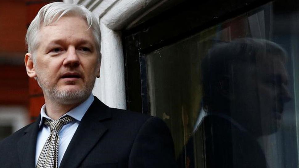 Intelectuales y dirigentes argentinos aseguran que la vida de Assange corre riesgo si lo extraditan a USA
