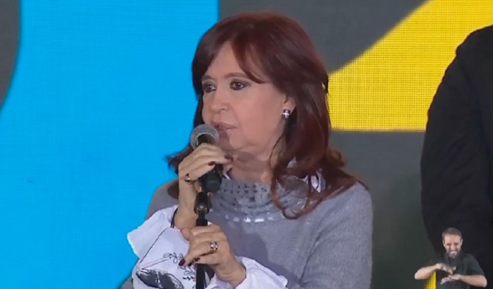 Denuncia de la Aduana: Cristina Kirchner apuntó contra el “funcionamiento judicial y empresario”