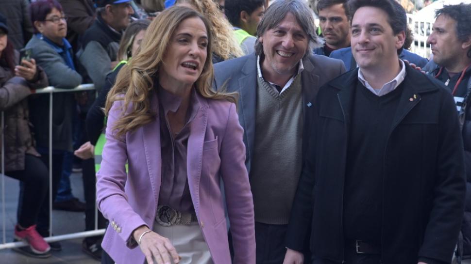 Tolosa Paz llega con un perfil técnico y social desde la militancia del peronismo platense