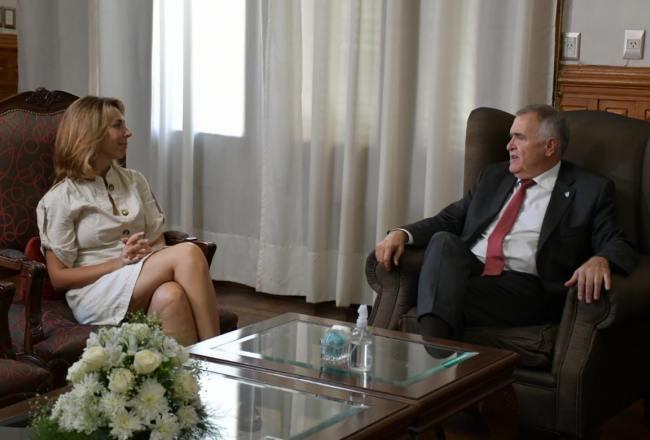 El Gobernador se reunió con la directora de Canal 10 de Tucumán