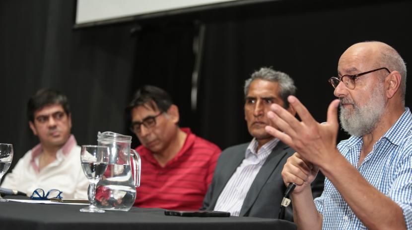 En Tafí Viejo ofrecieron un conversatorio sobre el conflicto en Perú