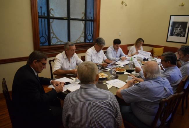 Producción trabajar nuevas propuestas para impulsar el sector azucarero