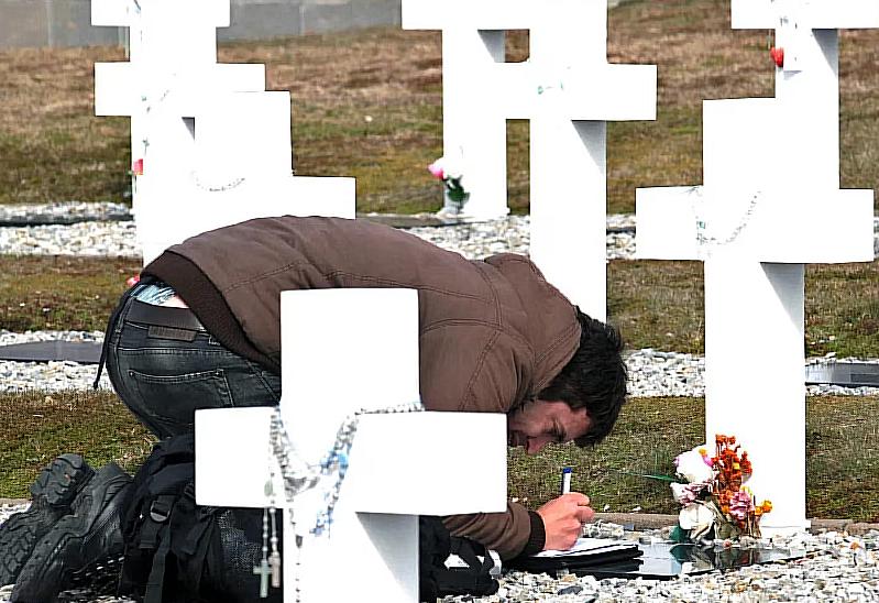 Familiares de soldados fallecidos en Malvinas solicitan al Gobierno permiso para visitar las islas