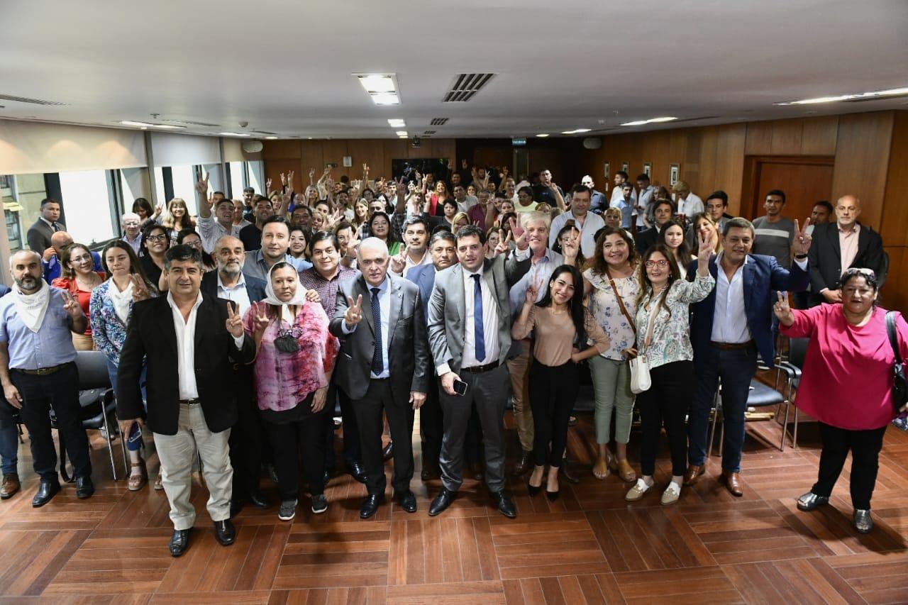 Jaldo se reunió con candidatos y dirigentes de la capital