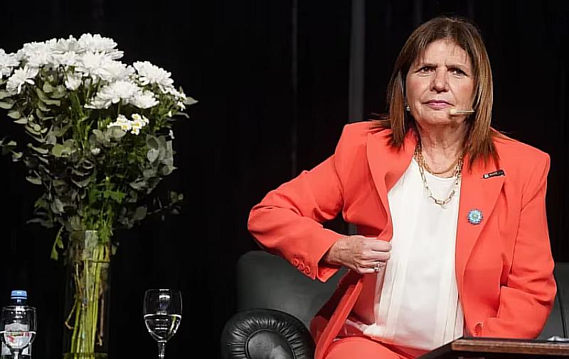Patricia Bullrich solicitó una licencia como cabeza del PRO