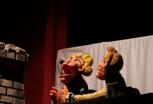 Nueva función de la obra de tìteres “Trenzas de Fuego” en el Teatro Orestes Caviglia