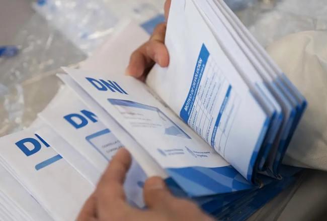 El Registro Civil dispone nuevos horarios especiales para entrega de DNI