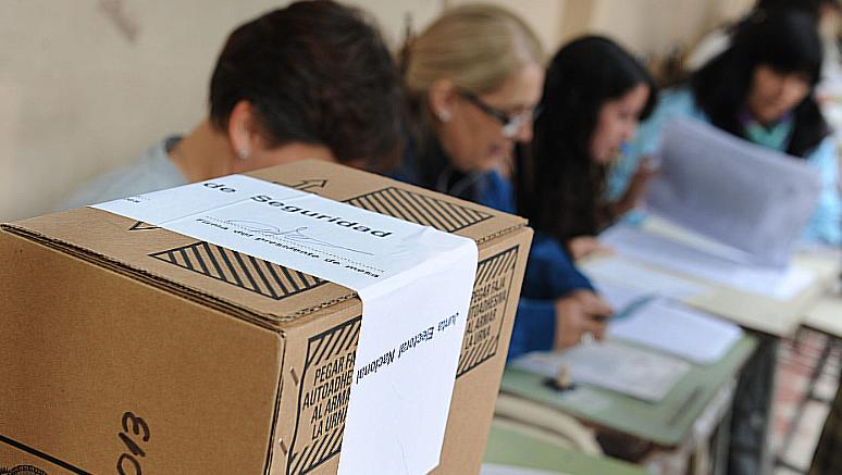 Cuánto cuesta lanzarse como candidato a la presidencia: una mirada a los gastos de campaña