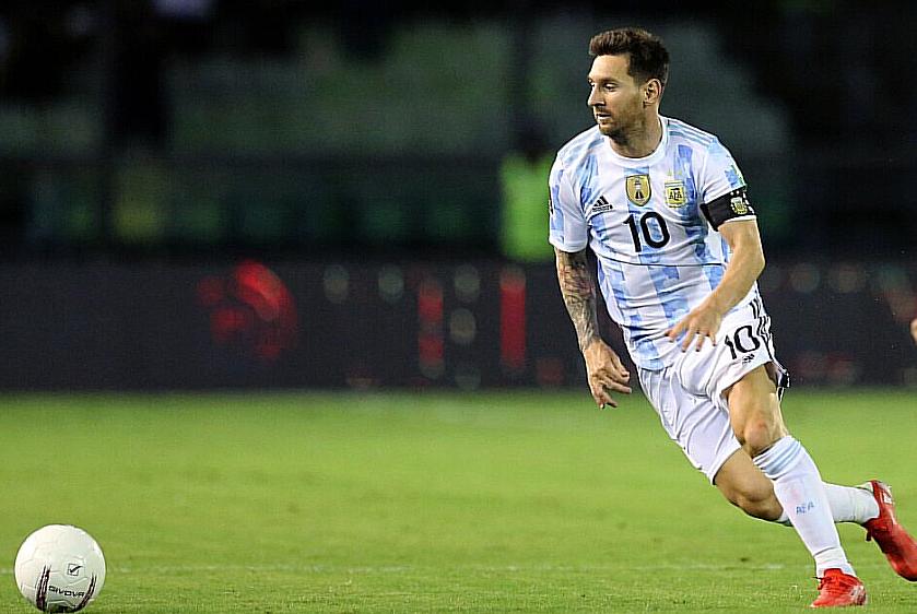 La Selección Argentina vuelve pensando en Messi
